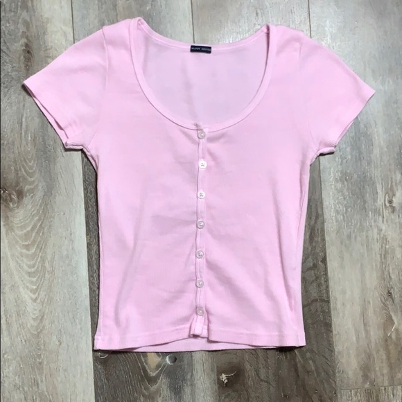 Brandy Melville Tops - Brandy Melville Zelly Top